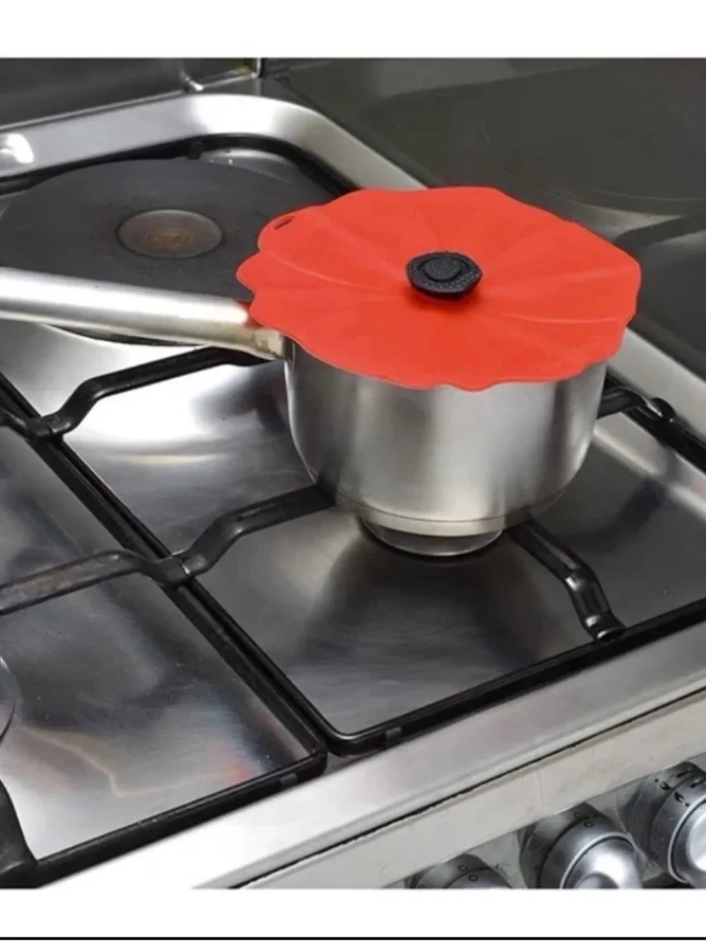 Set of 3 Poppy Pop Silicone Lids, BNIP